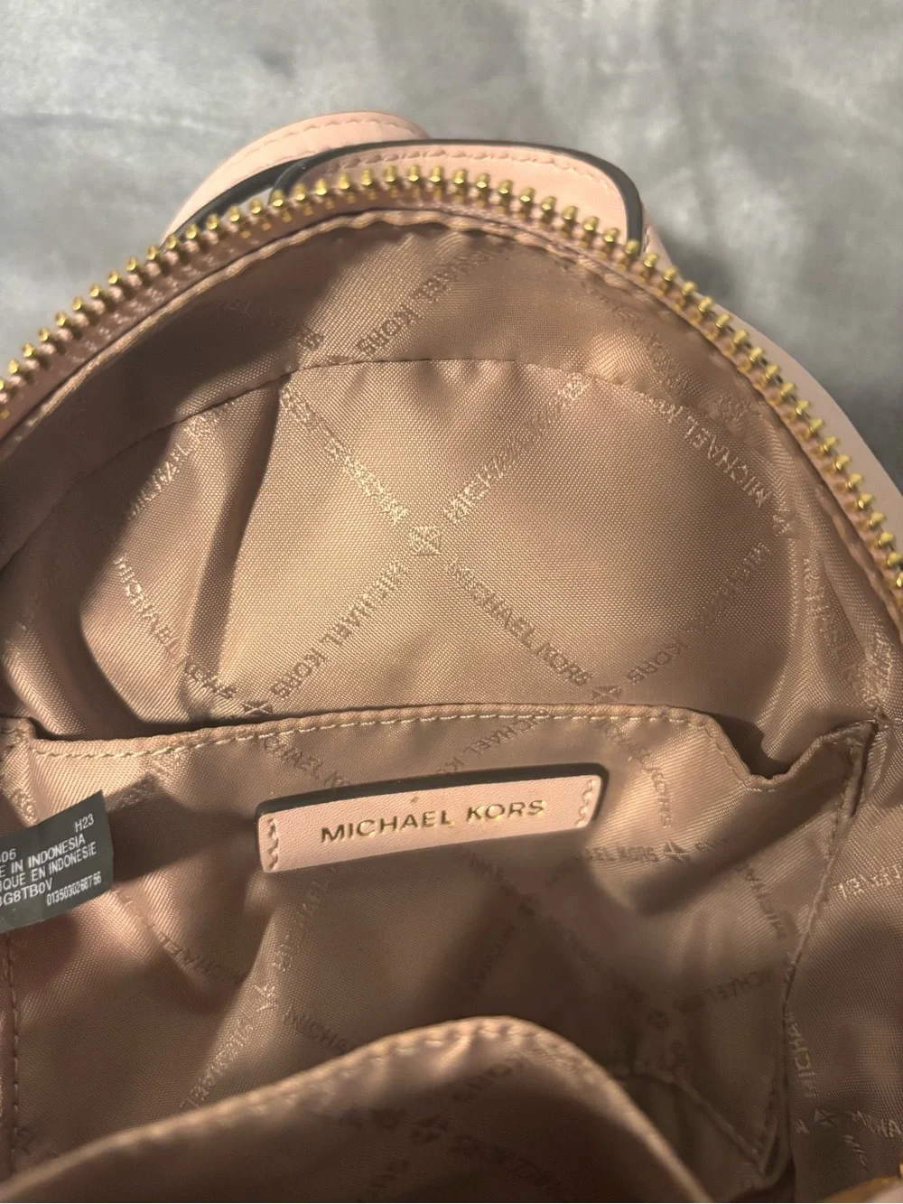 Michael Kors compact blush